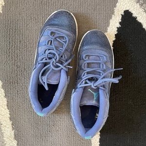 jordan 11 low blue moon